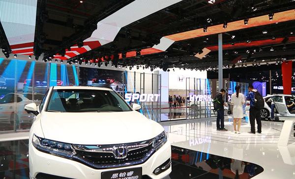 上海車展·HONDA|有LED透明屏的發(fā)布會才能超乎想象！
