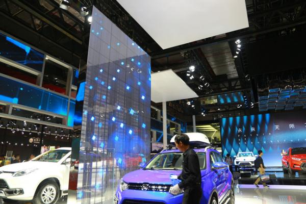 上海車展·江鈴馭勝|(zhì)有LED透明屏的發(fā)布會才能超乎想象！